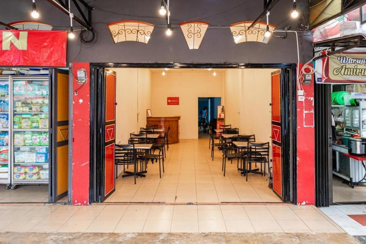 Reddoorz Syariah @ Jalan Setiabudi Medan 3 Zewnętrze zdjęcie