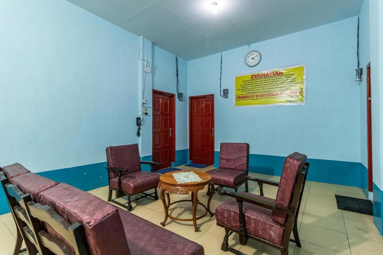 Reddoorz Syariah @ Jalan Setiabudi Medan 3 Zewnętrze zdjęcie