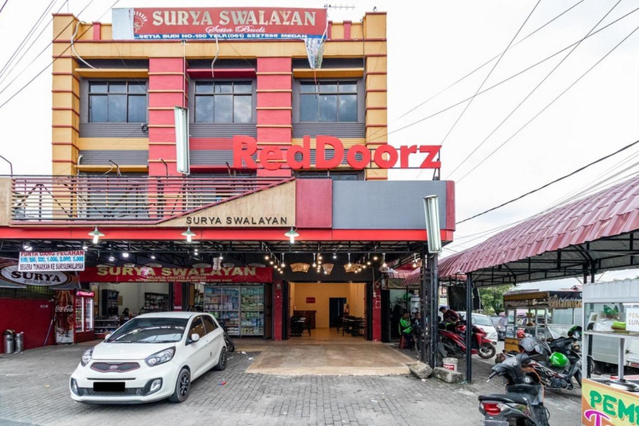 Reddoorz Syariah @ Jalan Setiabudi Medan 3 Zewnętrze zdjęcie