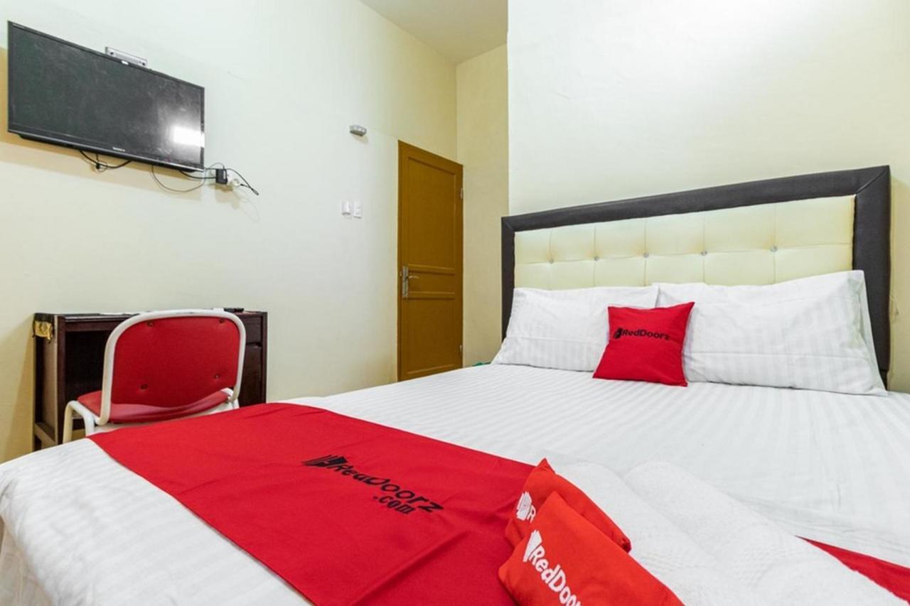 Reddoorz Syariah @ Jalan Setiabudi Medan 3 Zewnętrze zdjęcie