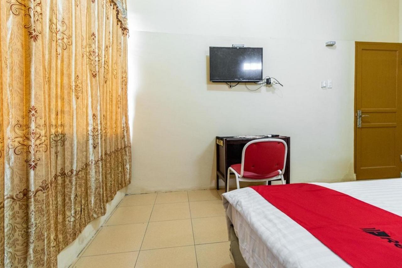 Reddoorz Syariah @ Jalan Setiabudi Medan 3 Zewnętrze zdjęcie